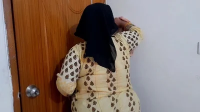 Egyptian sexy big tits & big ass office worker gets fucked by boss while cleaning office & gets promotion