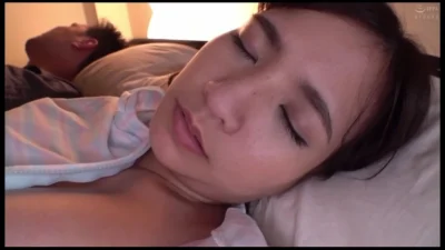 A big-breasted wife who became pregnant after her was taken off for a sexual intercourse 6