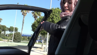 Algerian slut shows her hairy pussy to an older man