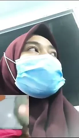 Muslim Indonesian Shocked at seeing Cock