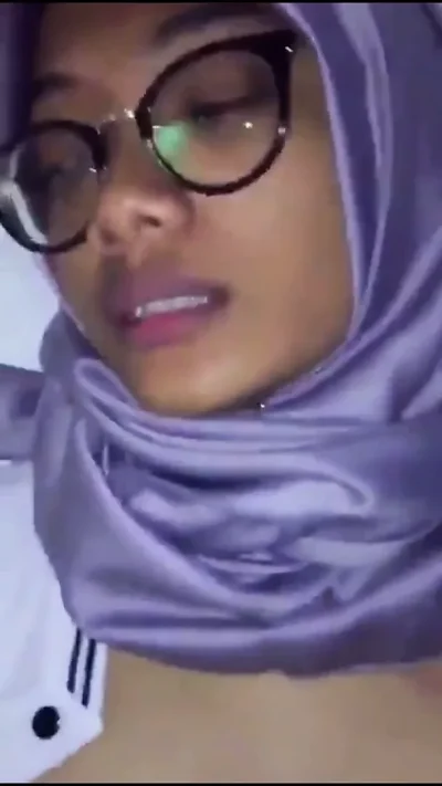 Tudung enak main