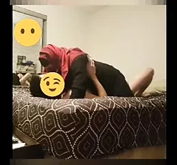 Unsatisfied Muslim Milf has sex with white boy