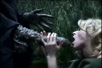 Various Artist – Whore Of The Rings 1